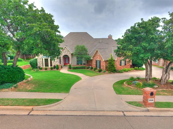 3908 Creek Bank Rd, Edmond, OK 73003