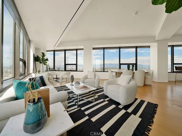 1100 Wilshire Blvd APT 3602, Los Angeles, CA 90017