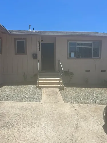 5131 September St Photo 1