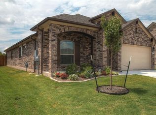 617 Schefer St, Leander, TX 78641