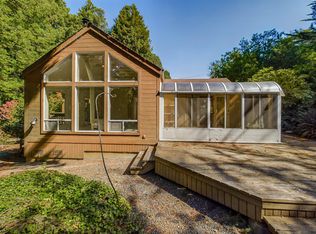 2638 Pigeon Point Rd, Eureka, CA 95503