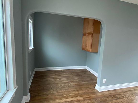 4th image of 737 N Alfred St Unit 1