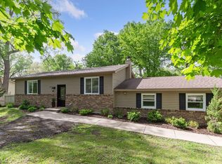 12202 Pioneer Rd, Minnetonka, MN 55343