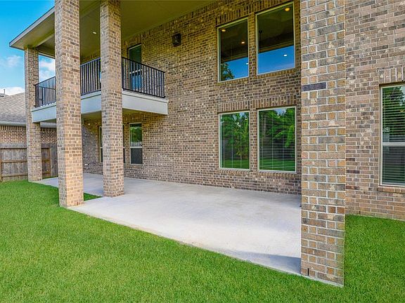 4th image of 5402 Clouds Creek Ln