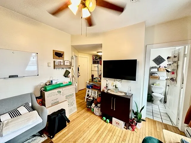 472 Commercial St #4 — Photo 9