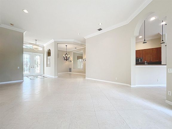 4th image of 9148 Taverna Way