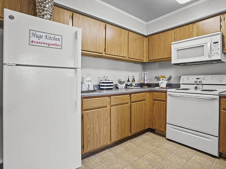 Remington Wichita Apts. — Photo 25