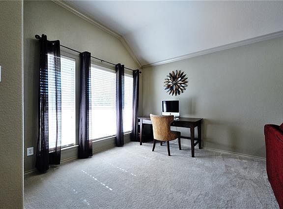 4th image of 1615 Serenity Ln