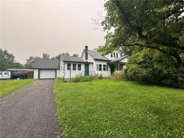 7715 Pohopoco Dr, Kunkletown, PA 18058