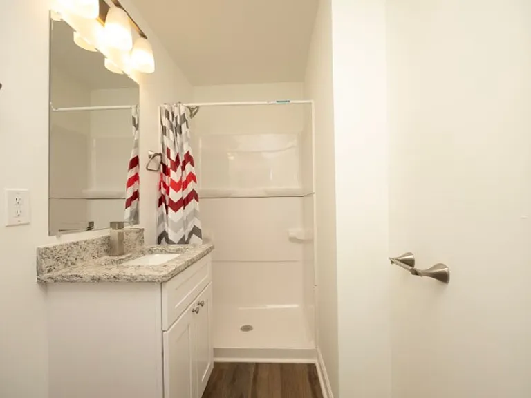 317 W Trinity Ave — Photo 13