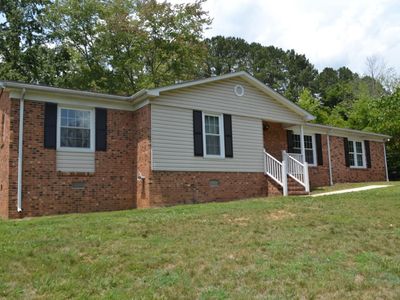 105 Thomas Cir, Farmville, VA, 23901
