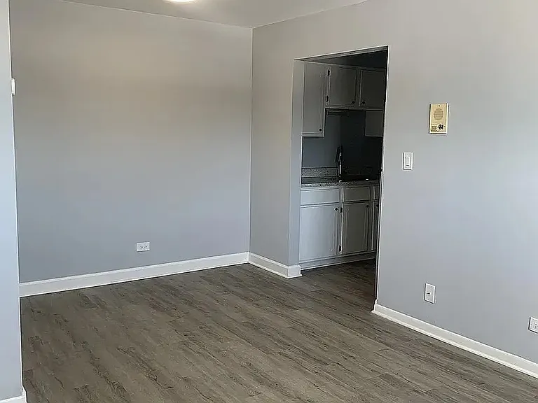 390 Executive Dr #304 — Photo 3