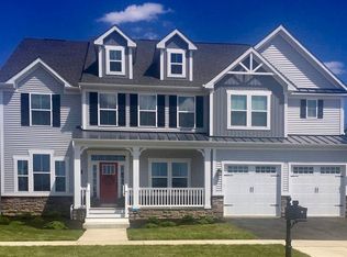 606 Spring Hollow Dr, Middletown, DE 19709