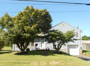 321 Clinton Ave, Manville, NJ