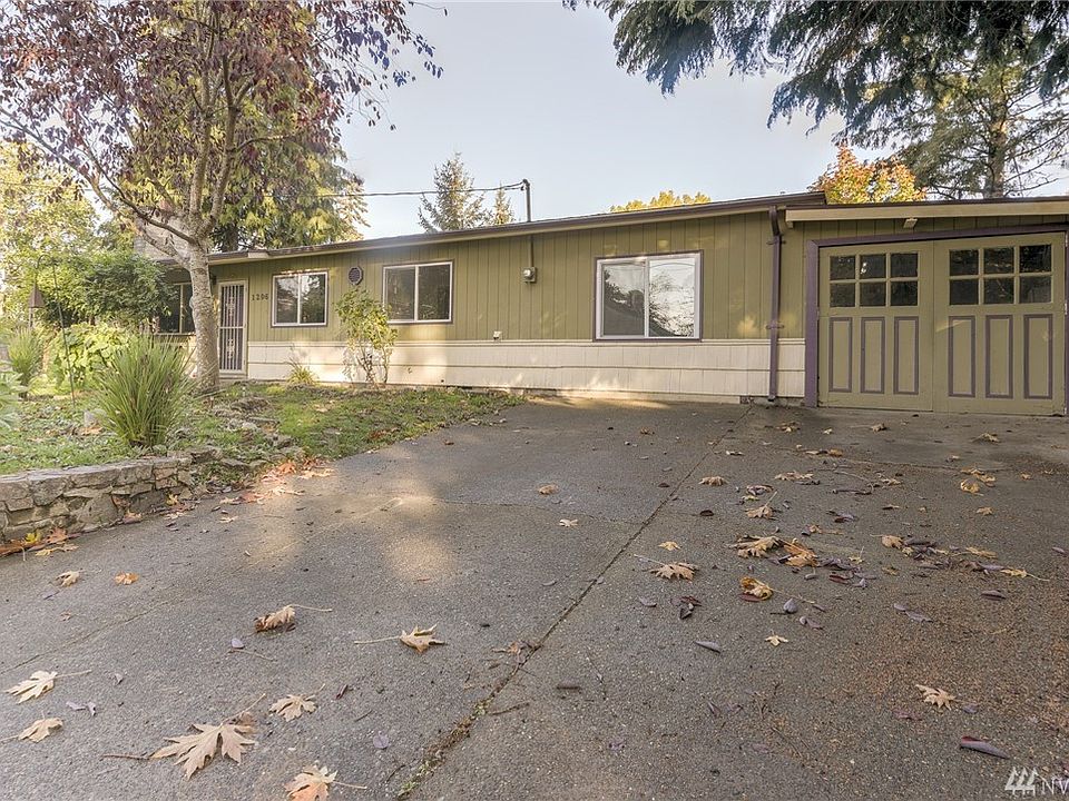 1st image of 1206 Joy Ave NE