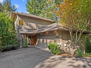 4249 SW Dosch Rd, Portland, OR 97239