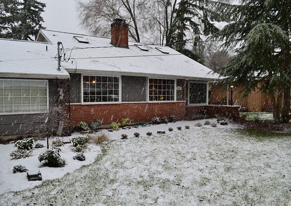 1st image of 7321 NE 145th Pl