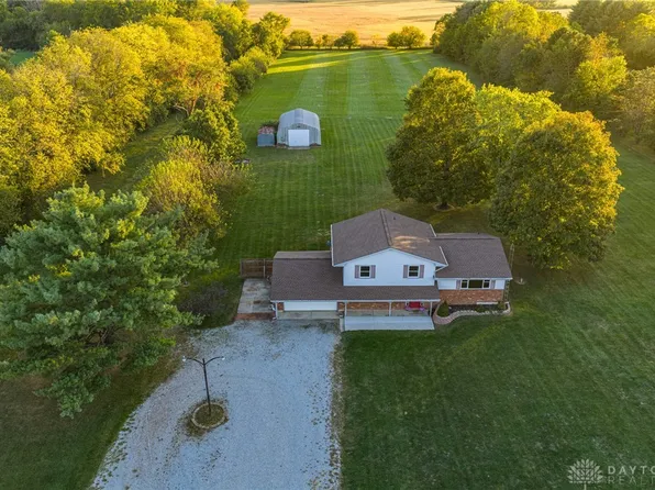 881 Spring Valley Painters Rd, Spring Valley, OH 45370
