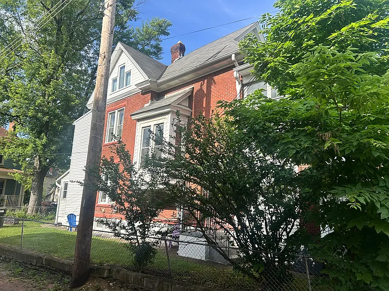 307 W 6th Ave #B — Photo 17