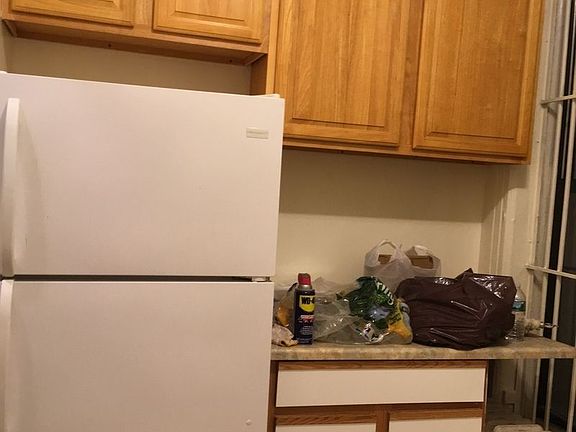 4th image of 203 E 94th St APT 2B