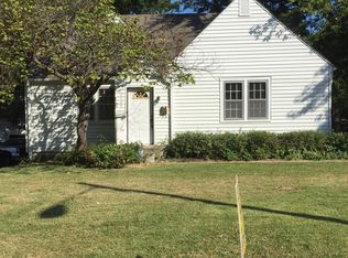 2400 SW 10th Ave, Topeka, KS 66604