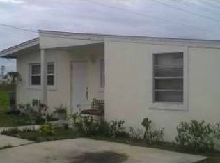101 Gardenia Ave, Fort Pierce, FL 34982