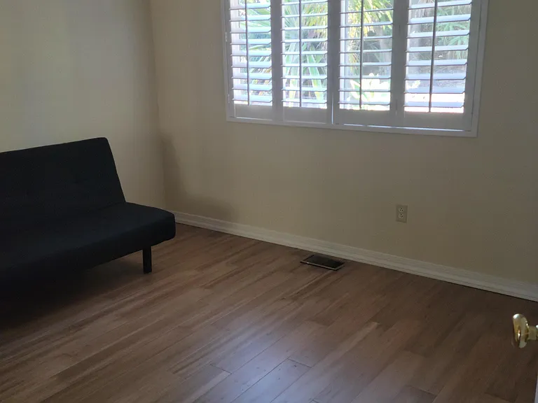 4716 Edison St — Photo 3