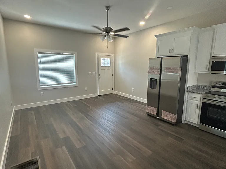 337 Madison St — Photo 4