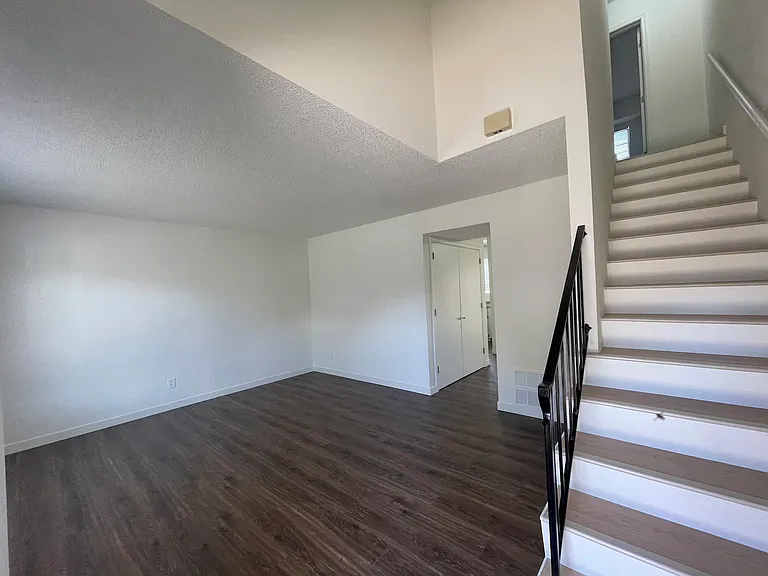 2406 Alabama St #2B — Photo 2