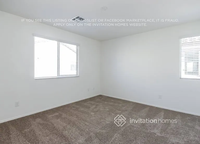 1280 E Palomino Way — Photo 11