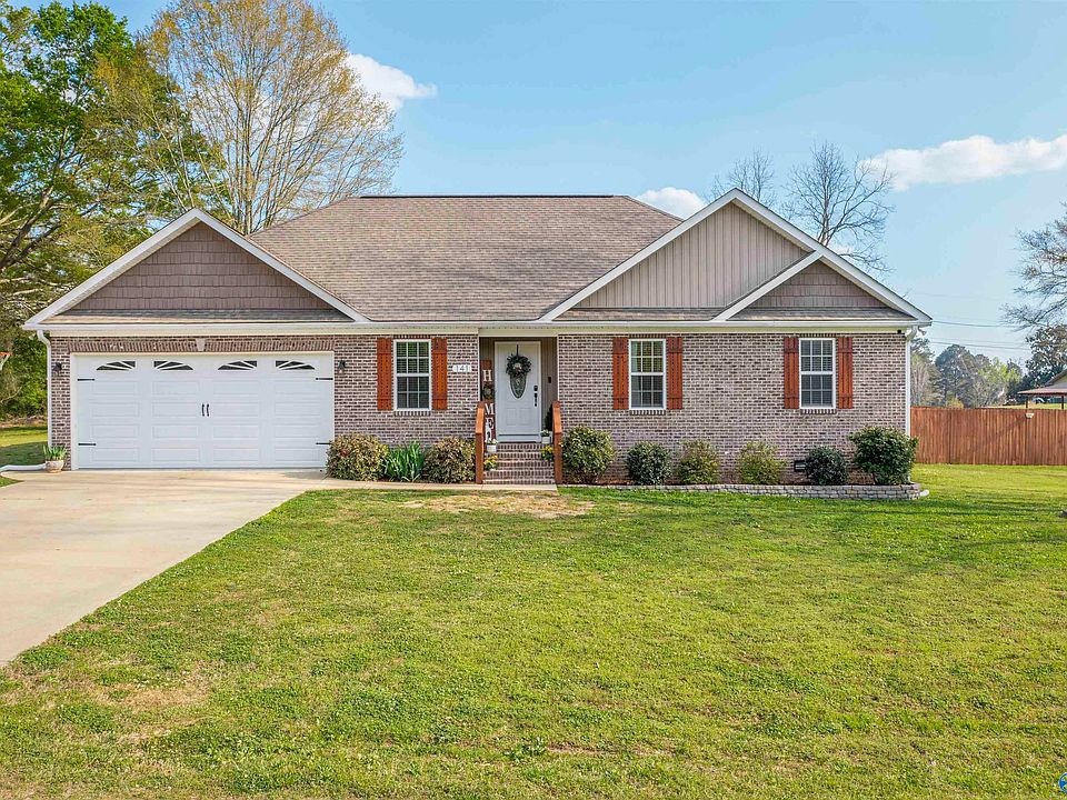 1st image of 141 Swindall Cir