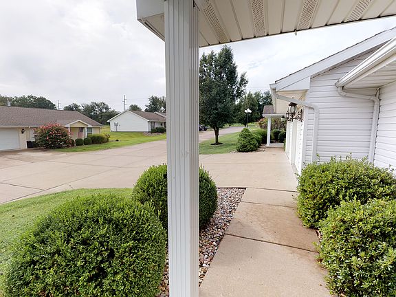 3rd image of 11118 Lake Hamilton Ln