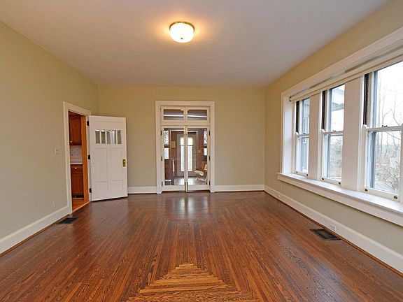 4th image of 6371 Grand Vista Ave