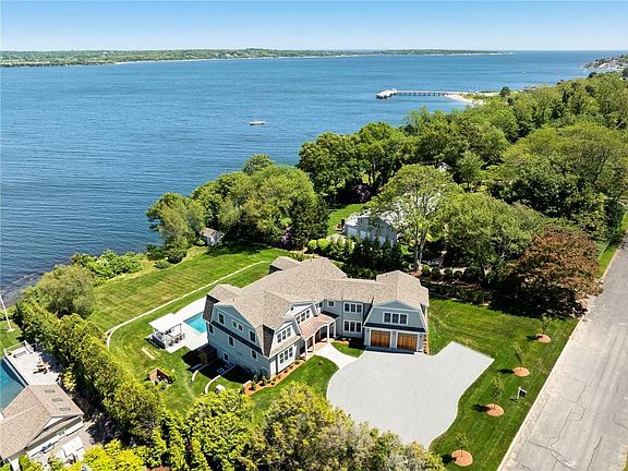2nd image of 19 Sea Ridge Dr