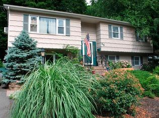 44 S Rockland Ave, Congers, NY 10920