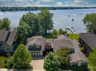 635 Leonard Pkwy, Crystal Lake, IL 60014