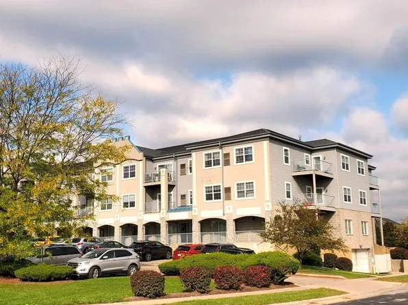 2320 Jackson Street #221, Stoughton, WI 53589