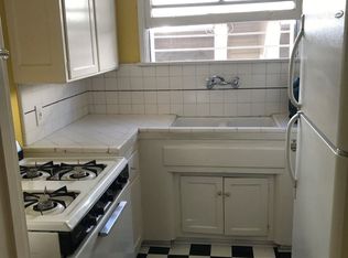 807 Alandele Ave APT 2, Los Angeles, CA 90036