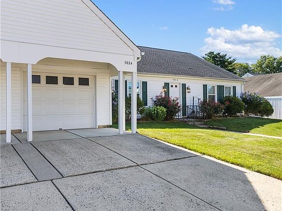 2nd image of 502 Springfield Way