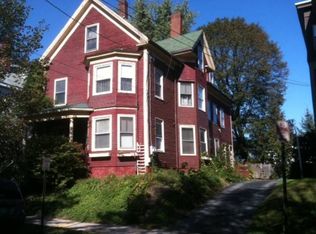 65 Roberts St, Portland, ME 04102