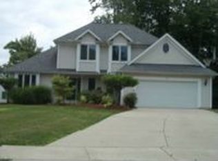 4772 Wethersfield Ct, Richmond Heights, OH 44143