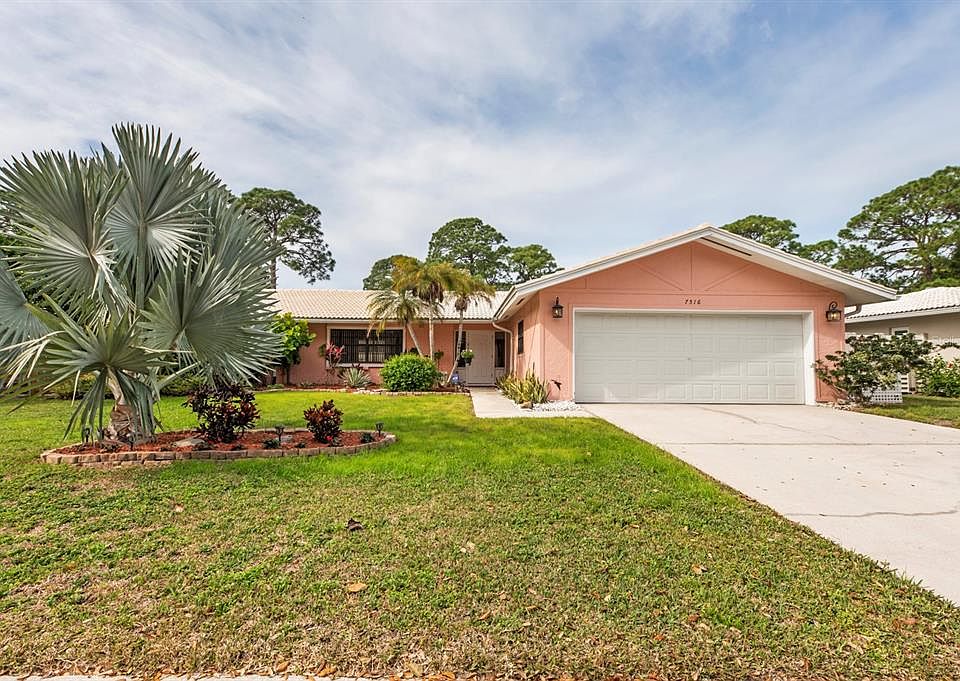 1st image of 7516 MARIANA DR