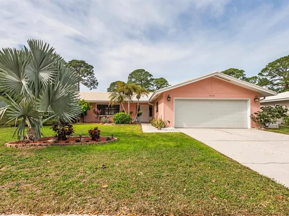7516 Mariana Dr, Sarasota, FL 34231