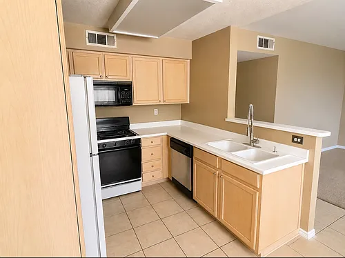 3144 Tarpon Dr #204 Photo 1
