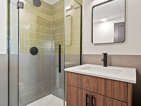 5th image of 1233 Chicago Ave APT 7