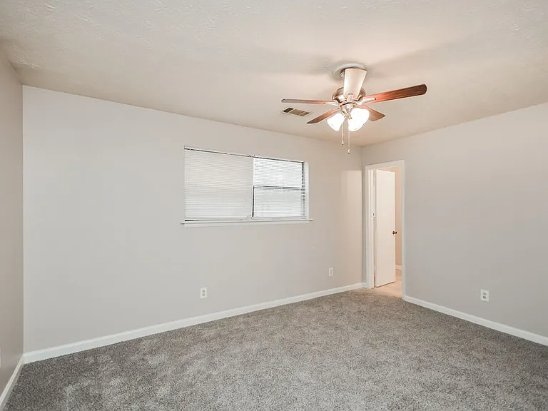 3806 Raiders Ridge Dr — Photo 11