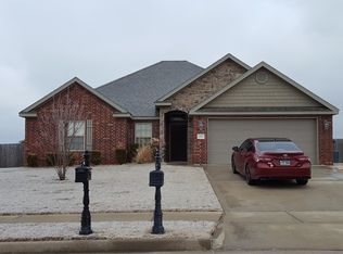 1807 SW Ashbury St, Bentonville, AR 72712