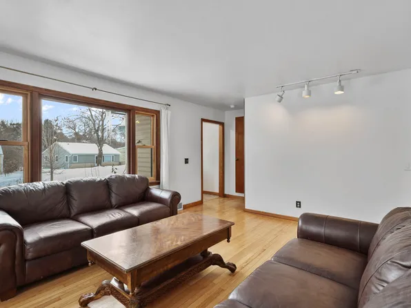 14 Merlham Dr, Madison, WI 53705