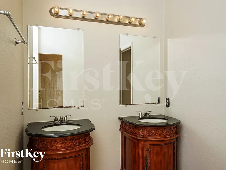 4013 Joann Ter — Photo 13