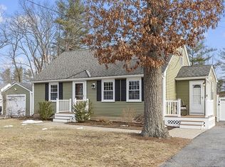15 Oak Hill Rd, Westford, MA 01886